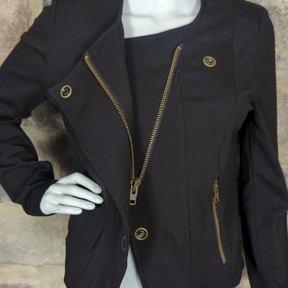 CABI Black Asymmetrical Snap Zip Pointe Moto Jacket Size XS Style 615 Zip Pocket - Picture 9 of 14